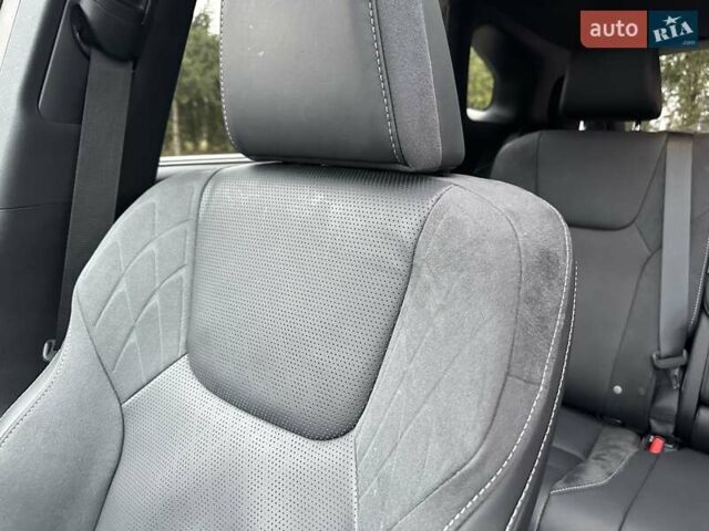 Білий Лексус РХ, об'ємом двигуна 2.5 л та пробігом 29 тис. км за 74500 $, фото 67 на Automoto.ua