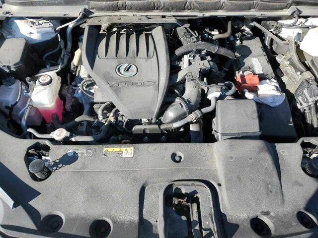 Белый Лексус РХ, объемом двигателя 2.4 л и пробегом 30 тыс. км за 33000 $, фото 11 на Automoto.ua