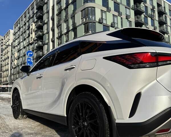 Белый Лексус РХ, объемом двигателя 2.5 л и пробегом 41 тыс. км за 65990 $, фото 9 на Automoto.ua