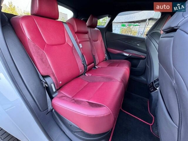 Белый Лексус РХ, объемом двигателя 2.39 л и пробегом 51 тыс. км за 69990 $, фото 10 на Automoto.ua