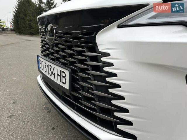 Білий Лексус РХ, об'ємом двигуна 2.5 л та пробігом 29 тис. км за 74500 $, фото 37 на Automoto.ua