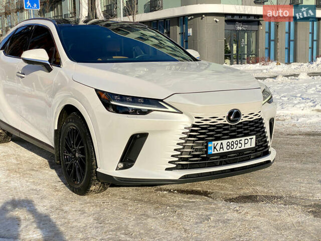 Белый Лексус РХ, объемом двигателя 2.5 л и пробегом 41 тыс. км за 65990 $, фото 7 на Automoto.ua