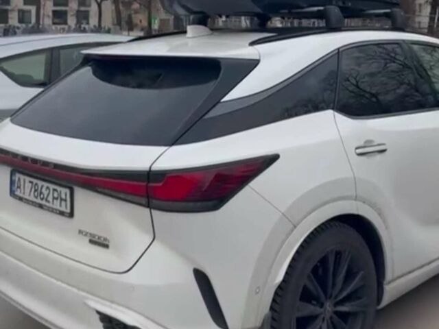 Білий Лексус РХ, об'ємом двигуна 2.4 л та пробігом 127 тис. км за 69000 $, фото 22 на Automoto.ua