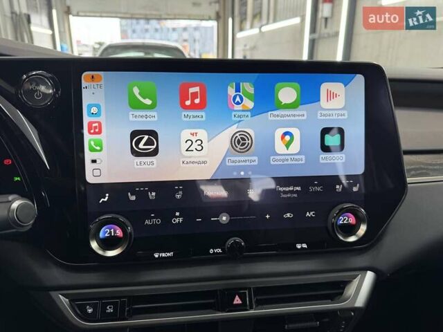 Белый Лексус РХ, объемом двигателя 2.5 л и пробегом 39 тыс. км за 79000 $, фото 94 на Automoto.ua