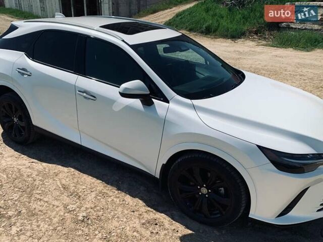 Белый Лексус РХ, объемом двигателя 2.5 л и пробегом 38 тыс. км за 71999 $, фото 9 на Automoto.ua