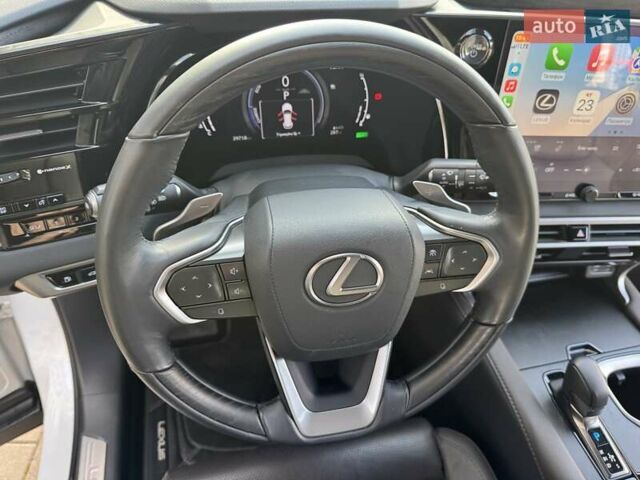 Белый Лексус РХ, объемом двигателя 2.5 л и пробегом 39 тыс. км за 79000 $, фото 29 на Automoto.ua