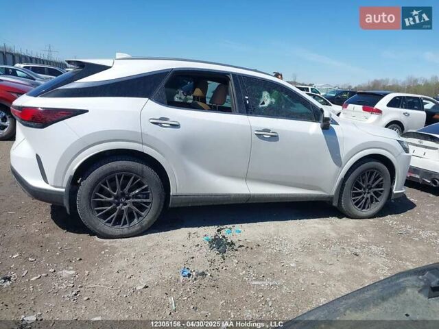 Белый Лексус РХ, объемом двигателя 2.5 л и пробегом 41 тыс. км за 65990 $, фото 31 на Automoto.ua