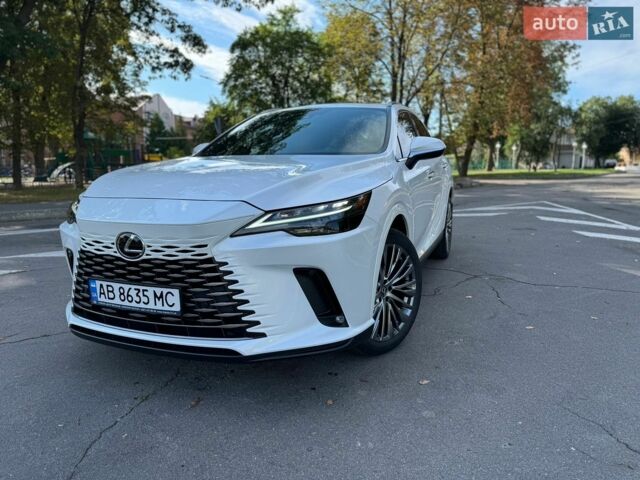 Білий Лексус РХ, об'ємом двигуна 2.49 л та пробігом 31 тис. км за 58500 $, фото 9 на Automoto.ua