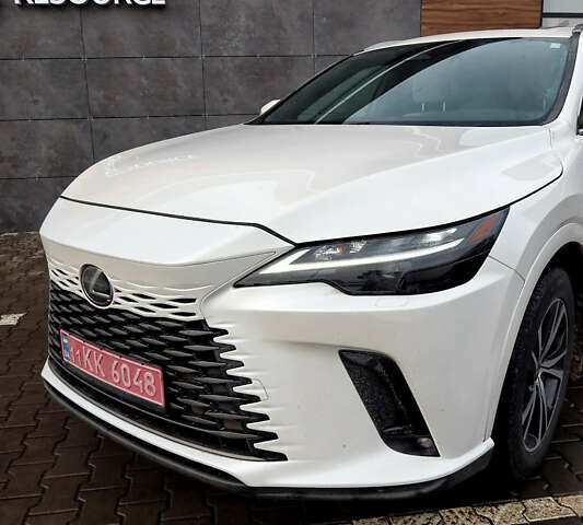 Білий Лексус РХ, об'ємом двигуна 2.4 л та пробігом 71 тис. км за 56500 $, фото 10 на Automoto.ua