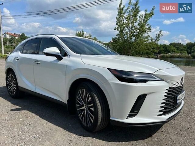 Белый Лексус РХ, объемом двигателя 2.49 л и пробегом 39 тыс. км за 85000 $, фото 7 на Automoto.ua