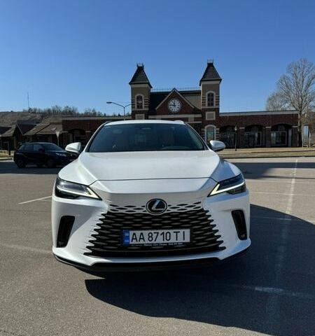 Белый Лексус РХ, объемом двигателя 2.39 л и пробегом 50 тыс. км за 70000 $, фото 1 на Automoto.ua