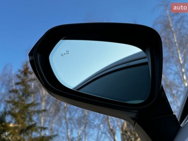 Білий Лексус РХ, об'ємом двигуна 2.39 л та пробігом 11 тис. км за 50500 $, фото 29 на Automoto.ua