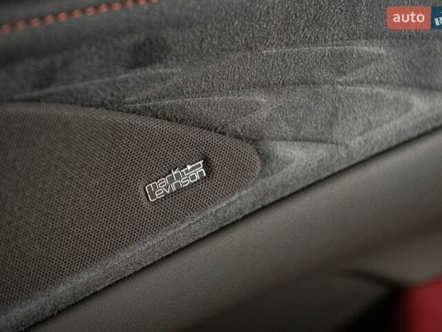 Білий Лексус РХ, об'ємом двигуна 2.4 л та пробігом 29 тис. км за 85900 $, фото 24 на Automoto.ua