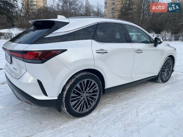 Белый Лексус РХ, объемом двигателя 2.4 л и пробегом 17 тыс. км за 66500 $, фото 5 на Automoto.ua
