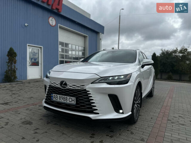 Білий Лексус РХ, об'ємом двигуна 2.4 л та пробігом 15 тис. км за 61500 $, фото 1 на Automoto.ua