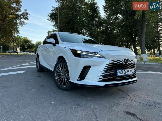 Білий Лексус РХ, об'ємом двигуна 2.49 л та пробігом 31 тис. км за 59900 $, фото 2 на Automoto.ua