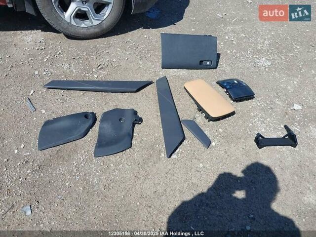 Белый Лексус РХ, объемом двигателя 2.5 л и пробегом 41 тыс. км за 65990 $, фото 33 на Automoto.ua