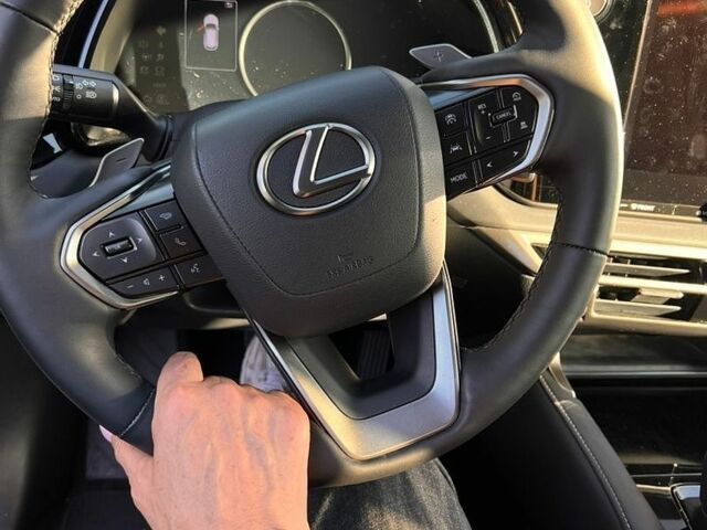Білий Лексус РХ, об'ємом двигуна 2.49 л та пробігом 40 тис. км за 65000 $, фото 12 на Automoto.ua