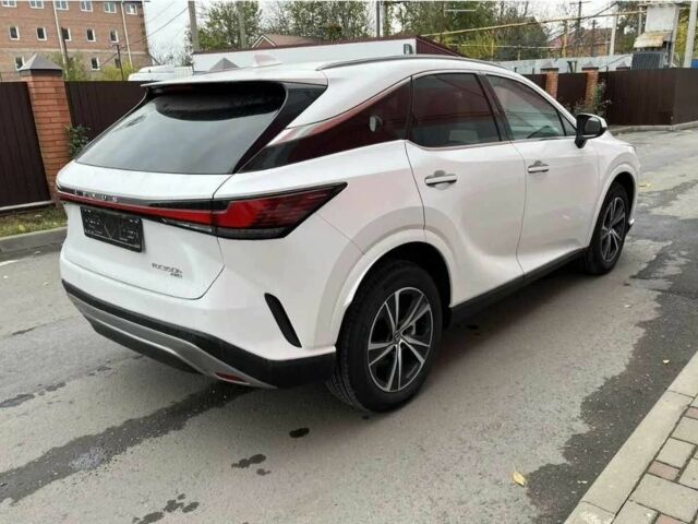 Білий Лексус РХ, об'ємом двигуна 2.5 л та пробігом 6 тис. км за 50000 $, фото 2 на Automoto.ua