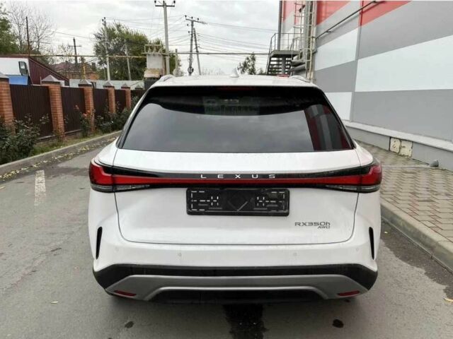 Білий Лексус РХ, об'ємом двигуна 2.5 л та пробігом 6 тис. км за 50000 $, фото 6 на Automoto.ua