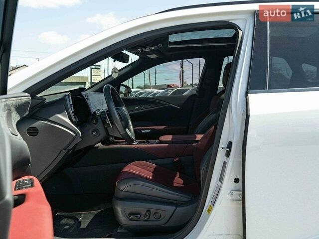 Белый Лексус РХ, объемом двигателя 2.39 л и пробегом 51 тыс. км за 75900 $, фото 21 на Automoto.ua