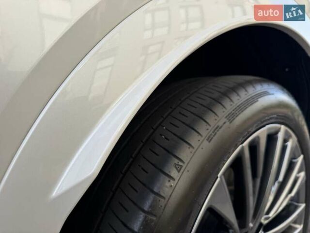 Белый Лексус РХ, объемом двигателя 2.5 л и пробегом 39 тыс. км за 79000 $, фото 17 на Automoto.ua