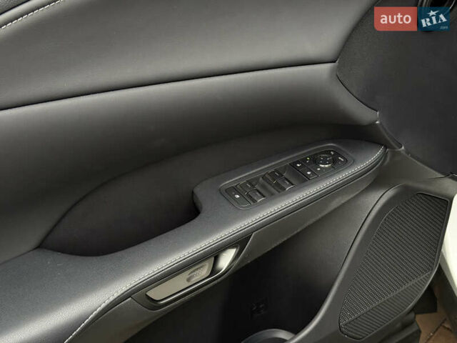 Лексус РХ 2023 у Києві на Automoto.ua Білий Лексус РХ, об'ємом двигуна 2.4 л та пробігом 2 тис. км за 57900 $, фото 26 на Automoto.ua