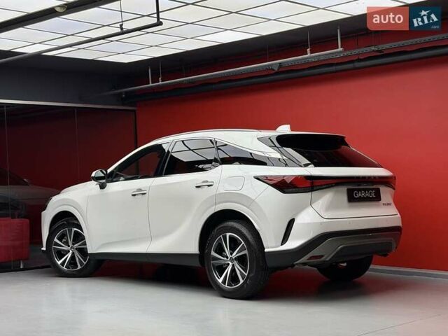 Білий Лексус РХ, об'ємом двигуна 2.4 л та пробігом 3 тис. км за 56900 $, фото 22 на Automoto.ua