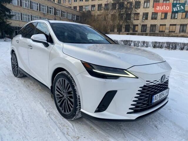 Белый Лексус РХ, объемом двигателя 2.4 л и пробегом 17 тыс. км за 66500 $, фото 2 на Automoto.ua