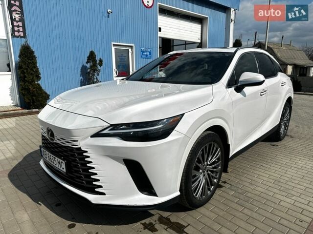 Белый Лексус РХ, объемом двигателя 2.5 л и пробегом 30 тыс. км за 59900 $, фото 2 на Automoto.ua