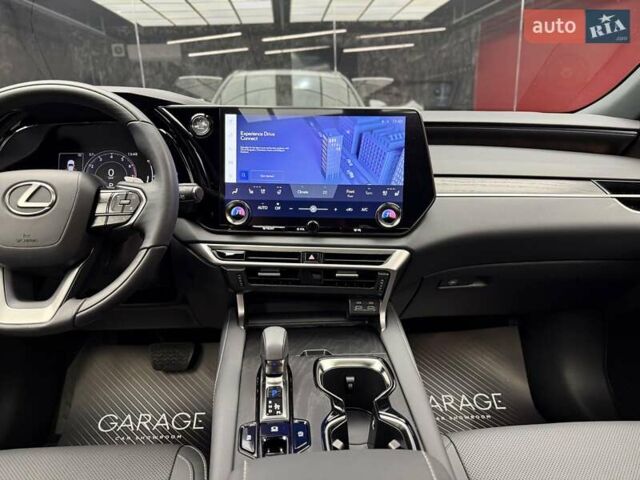 Білий Лексус РХ, об'ємом двигуна 2.4 л та пробігом 3 тис. км за 56900 $, фото 34 на Automoto.ua