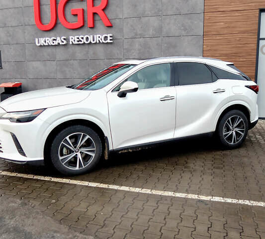 Білий Лексус РХ, об'ємом двигуна 2.4 л та пробігом 71 тис. км за 56500 $, фото 1 на Automoto.ua