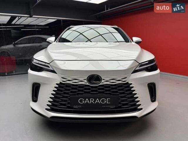 Білий Лексус РХ, об'ємом двигуна 2.4 л та пробігом 3 тис. км за 56900 $, фото 2 на Automoto.ua