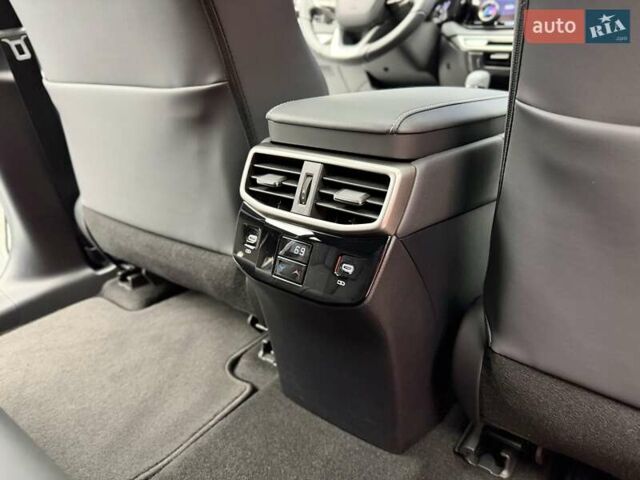 Білий Лексус РХ, об'ємом двигуна 2.4 л та пробігом 3 тис. км за 56900 $, фото 53 на Automoto.ua