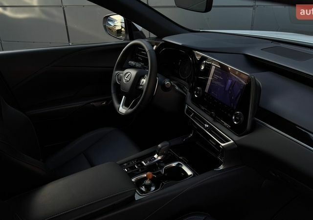 Белый Лексус РХ, объемом двигателя 2.49 л и пробегом 40 тыс. км за 69900 $, фото 31 на Automoto.ua