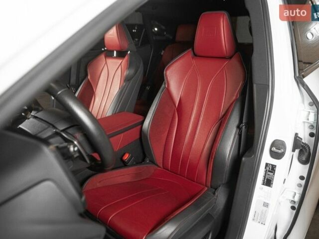 Білий Лексус РХ, об'ємом двигуна 2.4 л та пробігом 29 тис. км за 85900 $, фото 53 на Automoto.ua