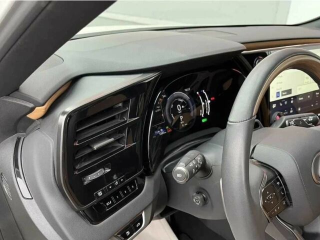 Білий Лексус РХ, об'ємом двигуна 2.5 л та пробігом 6 тис. км за 50000 $, фото 12 на Automoto.ua