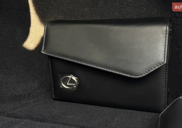 Белый Лексус РХ, объемом двигателя 2.49 л и пробегом 40 тыс. км за 69900 $, фото 36 на Automoto.ua