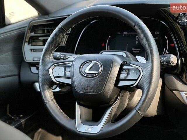 Білий Лексус РХ, об'ємом двигуна 2.39 л та пробігом 11 тис. км за 50500 $, фото 22 на Automoto.ua