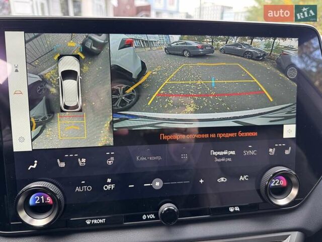 Белый Лексус РХ, объемом двигателя 2.5 л и пробегом 39 тыс. км за 79000 $, фото 48 на Automoto.ua