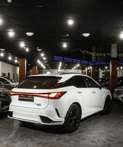 Білий Лексус РХ, об'ємом двигуна 2.4 л та пробігом 29 тис. км за 85900 $, фото 72 на Automoto.ua