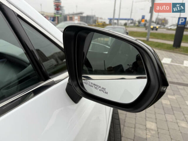 Белый Лексус РХ, объемом двигателя 2.4 л и пробегом 2 тыс. км за 65000 $, фото 20 на Automoto.ua