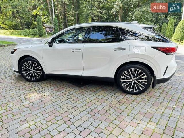 Белый Лексус РХ, объемом двигателя 2.39 л и пробегом 67 тыс. км за 67500 $, фото 12 на Automoto.ua