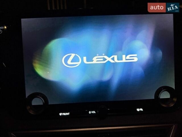 Білий Лексус РХ, об'ємом двигуна 2.49 л та пробігом 6 тис. км за 78400 $, фото 19 на Automoto.ua