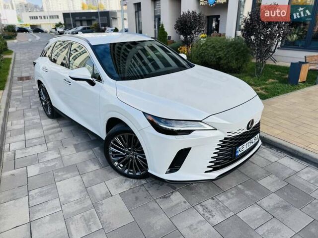 Белый Лексус РХ, объемом двигателя 2.5 л и пробегом 39 тыс. км за 79000 $, фото 6 на Automoto.ua