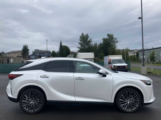 Белый Лексус РХ, объемом двигателя 2.4 л и пробегом 21 тыс. км за 23000 $, фото 7 на Automoto.ua