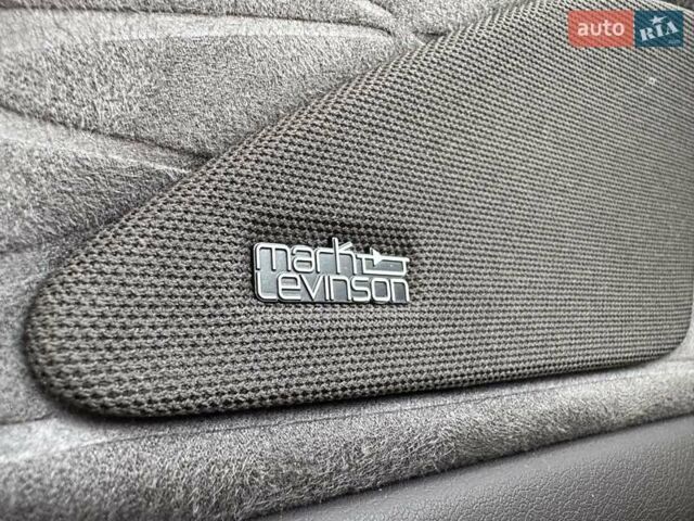 Белый Лексус РХ, объемом двигателя 2.5 л и пробегом 39 тыс. км за 79000 $, фото 91 на Automoto.ua