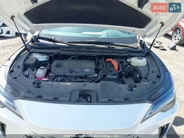 Белый Лексус РХ, объемом двигателя 2.5 л и пробегом 41 тыс. км за 65990 $, фото 36 на Automoto.ua