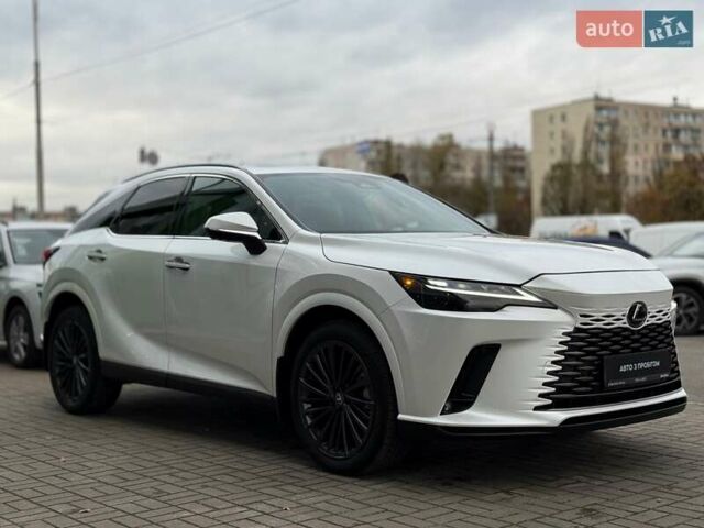 Белый Лексус РХ, объемом двигателя 2.4 л и пробегом 6 тыс. км за 63000 $, фото 5 на Automoto.ua