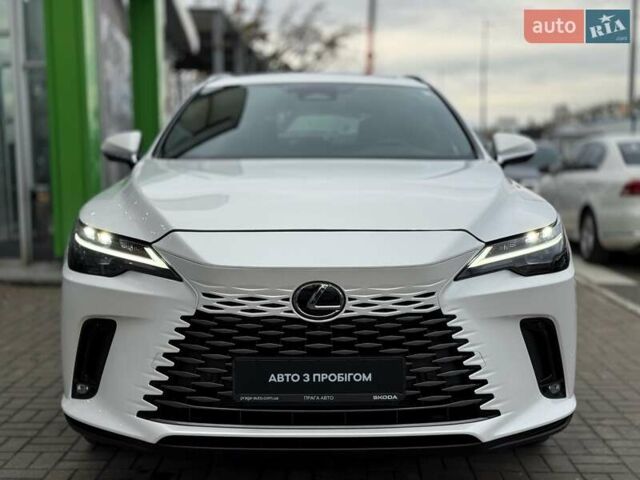 Белый Лексус РХ, объемом двигателя 2.4 л и пробегом 6 тыс. км за 63000 $, фото 4 на Automoto.ua